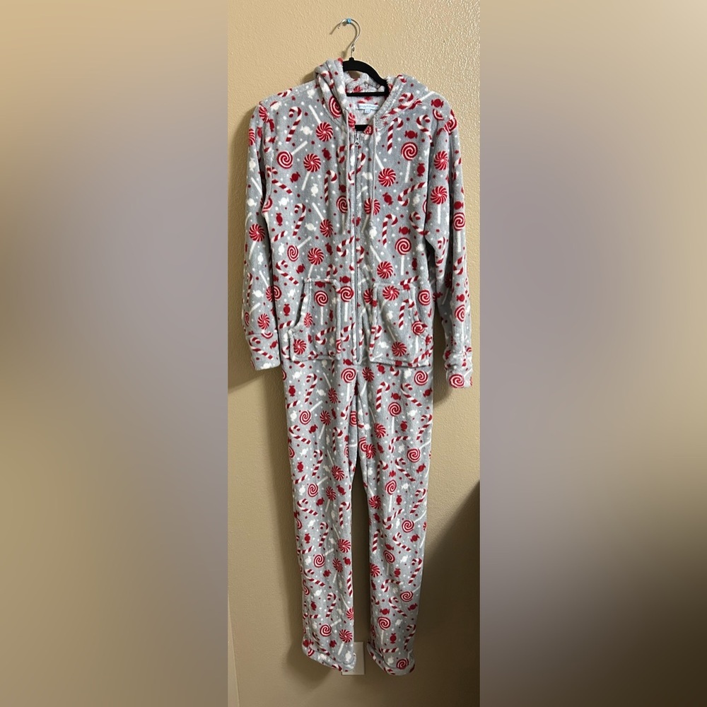 Sleepytimepj women’s onesie Festive Candy Cane Print Onesie size W-S